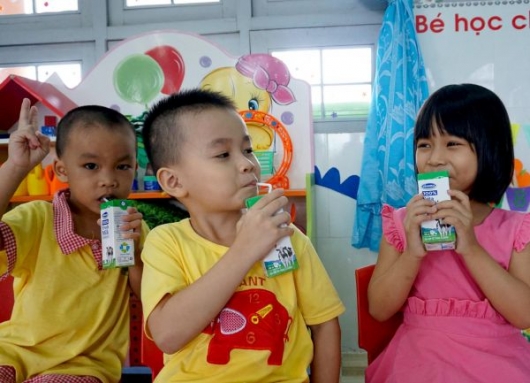 Bình Định tích cực với các công tác triển khai sữa học đường trong năm học mới