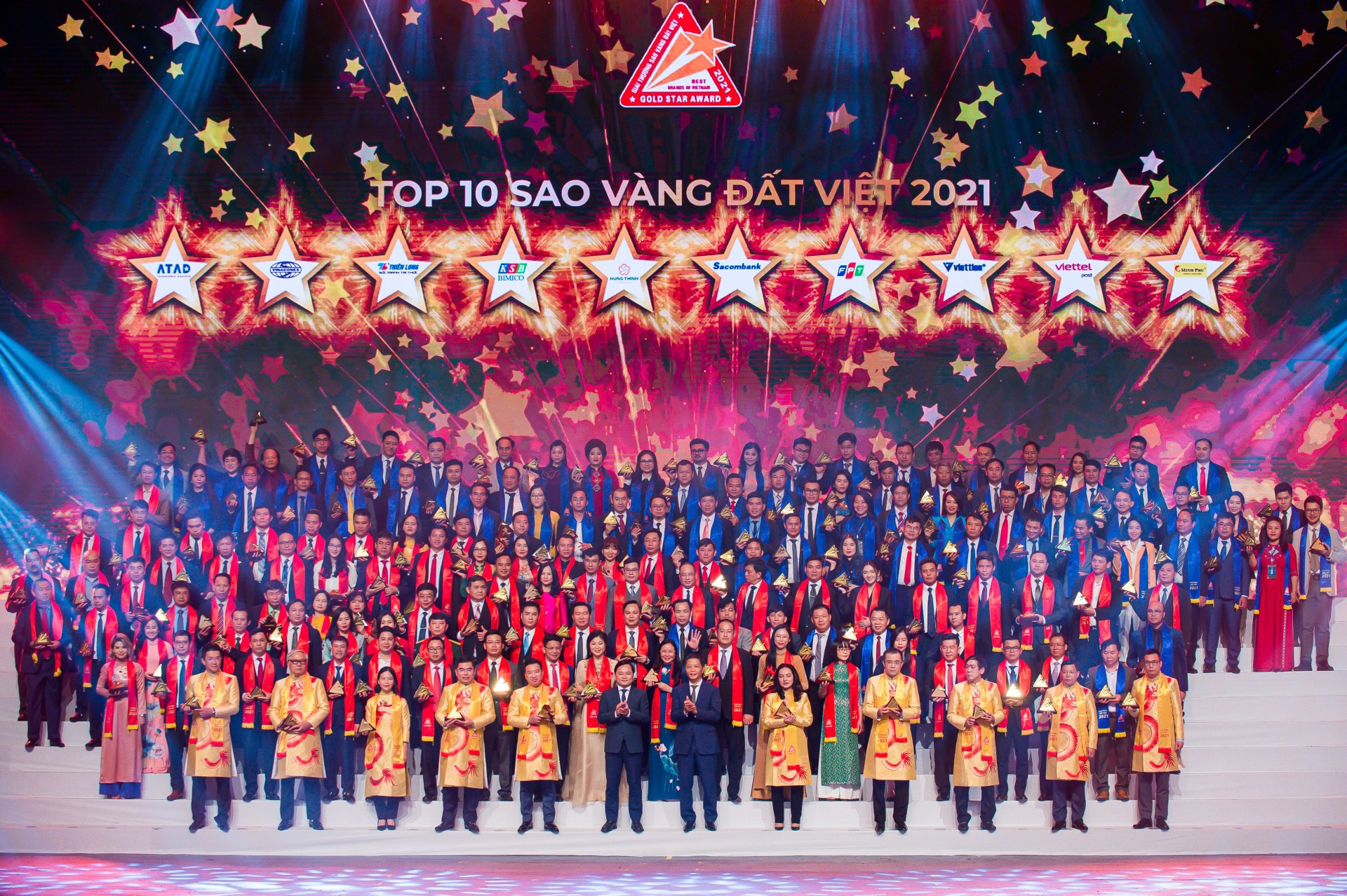 Tập đoàn Hưng Thịnh lần đầu tiên nhận giải thưởng Top 10 Sao Vàng đất Việt 2021