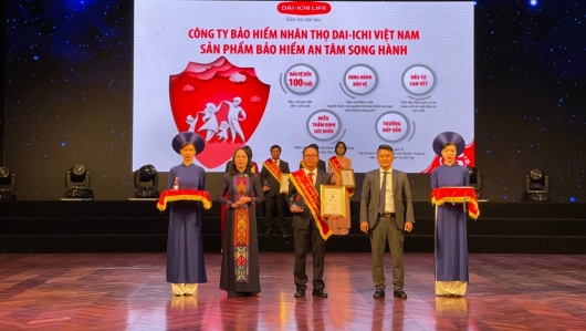 Dai-ichi Life Việt Nam vinh dự nhận giải “Top 100 - Sản phẩm, Dịch vụ tốt nhất cho Gia đình, Trẻ em” lần thứ hai