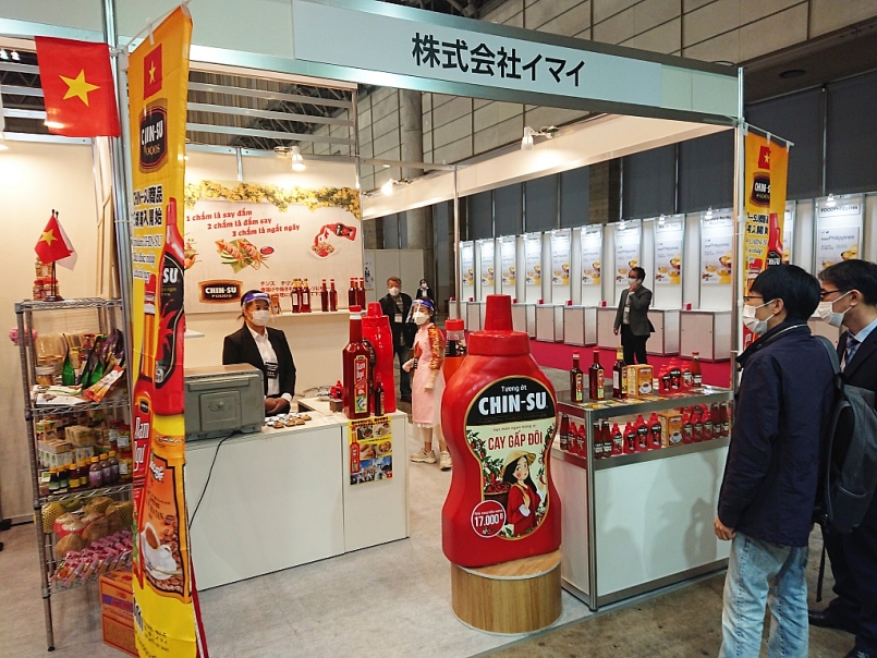 Tương ớt CHIN-SU đã chính thức được  nhập khẩu và kinh doanh tại thị trường Nhật Bản từ tháng 8 năm 2019.