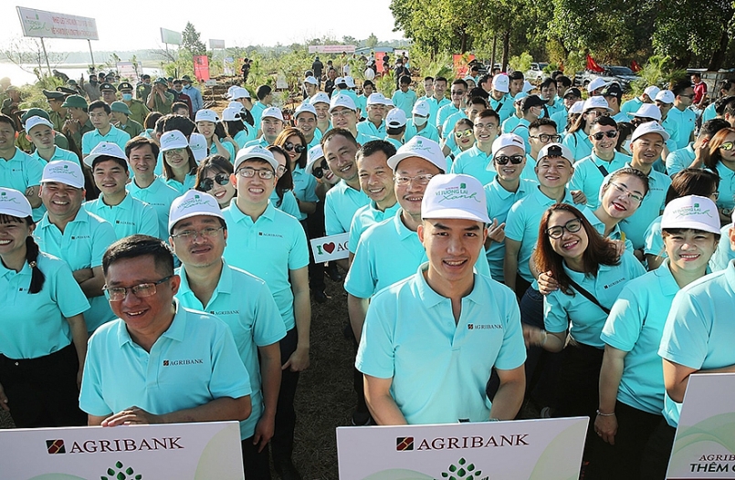Agribank Hành trình 1 triệu cây xanh 2021 đến Gia Lai tiếp nối mệnh lệnh từ trái tim