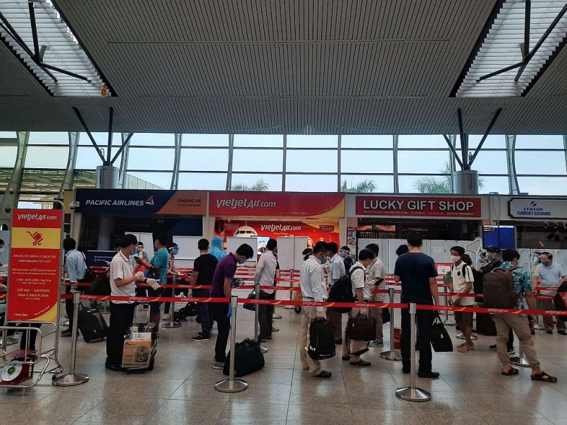 Vietjet đón hơn 800 khách từ tâm dịch Đà Nẵng trở về nhà
