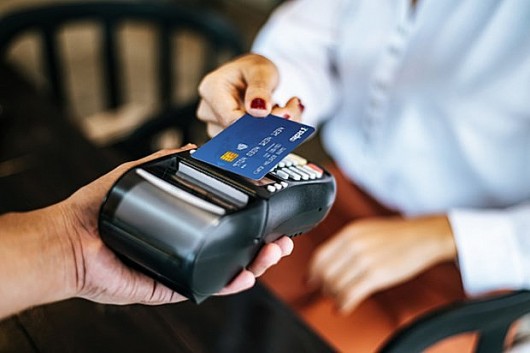 Thẻ từ ATM vẫn được lưu hành sau 31/12/2021